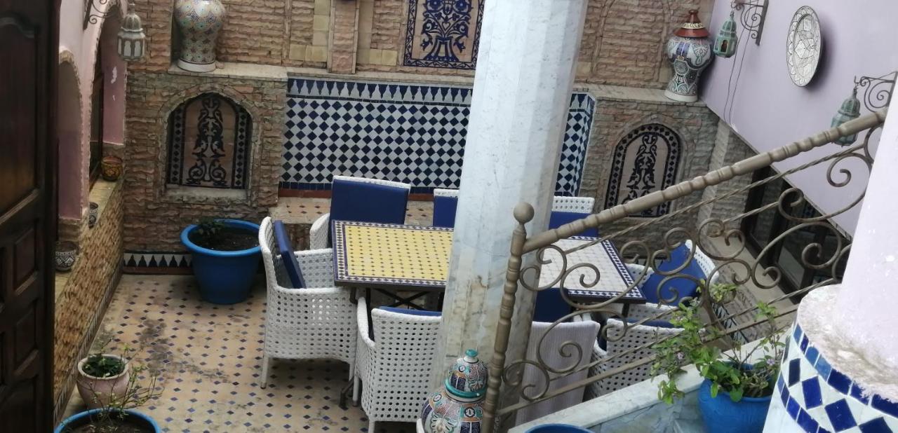 Pasta Plaza Hotel Asilah Exterior photo