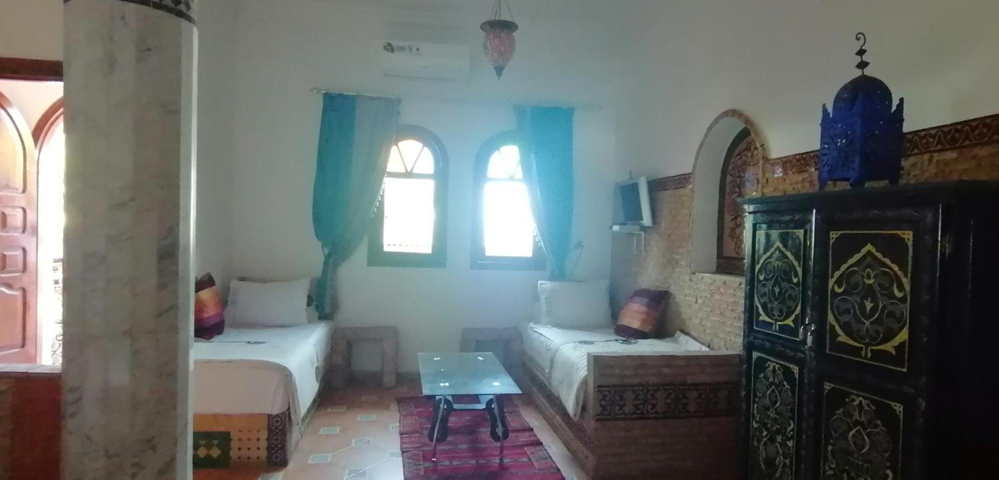 Pasta Plaza Hotel Asilah Room photo