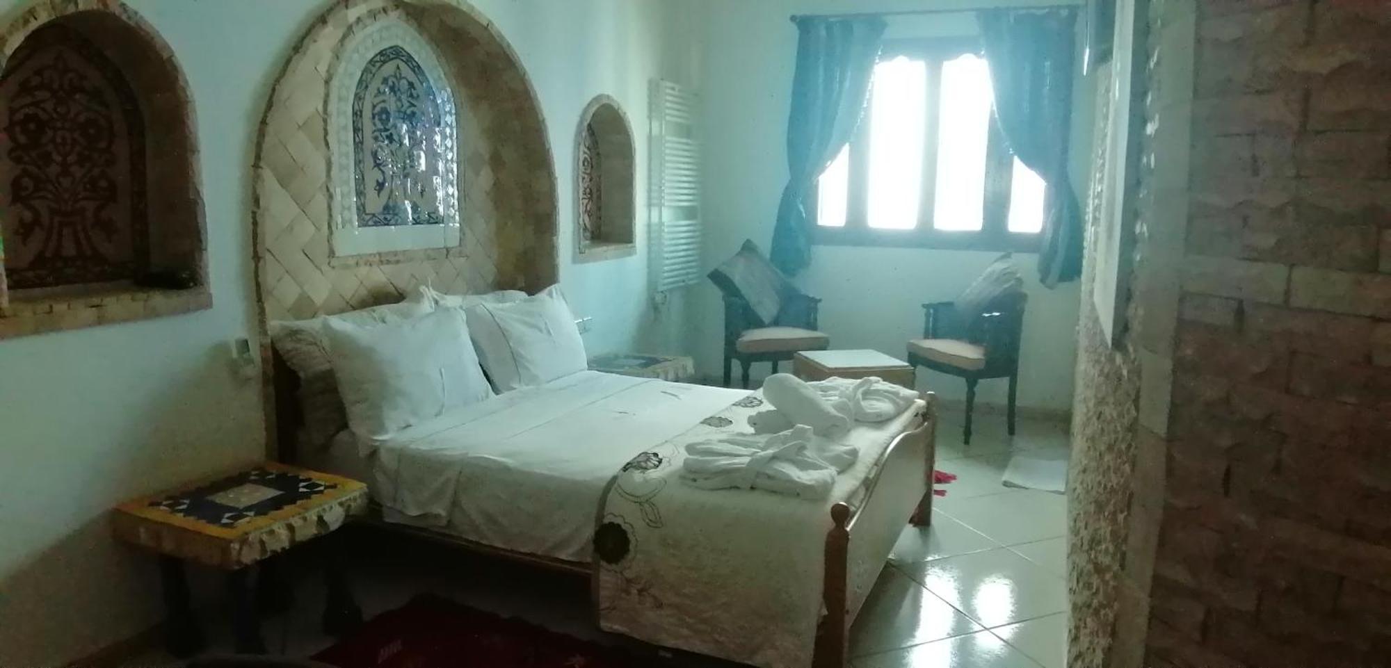 Pasta Plaza Hotel Asilah Room photo