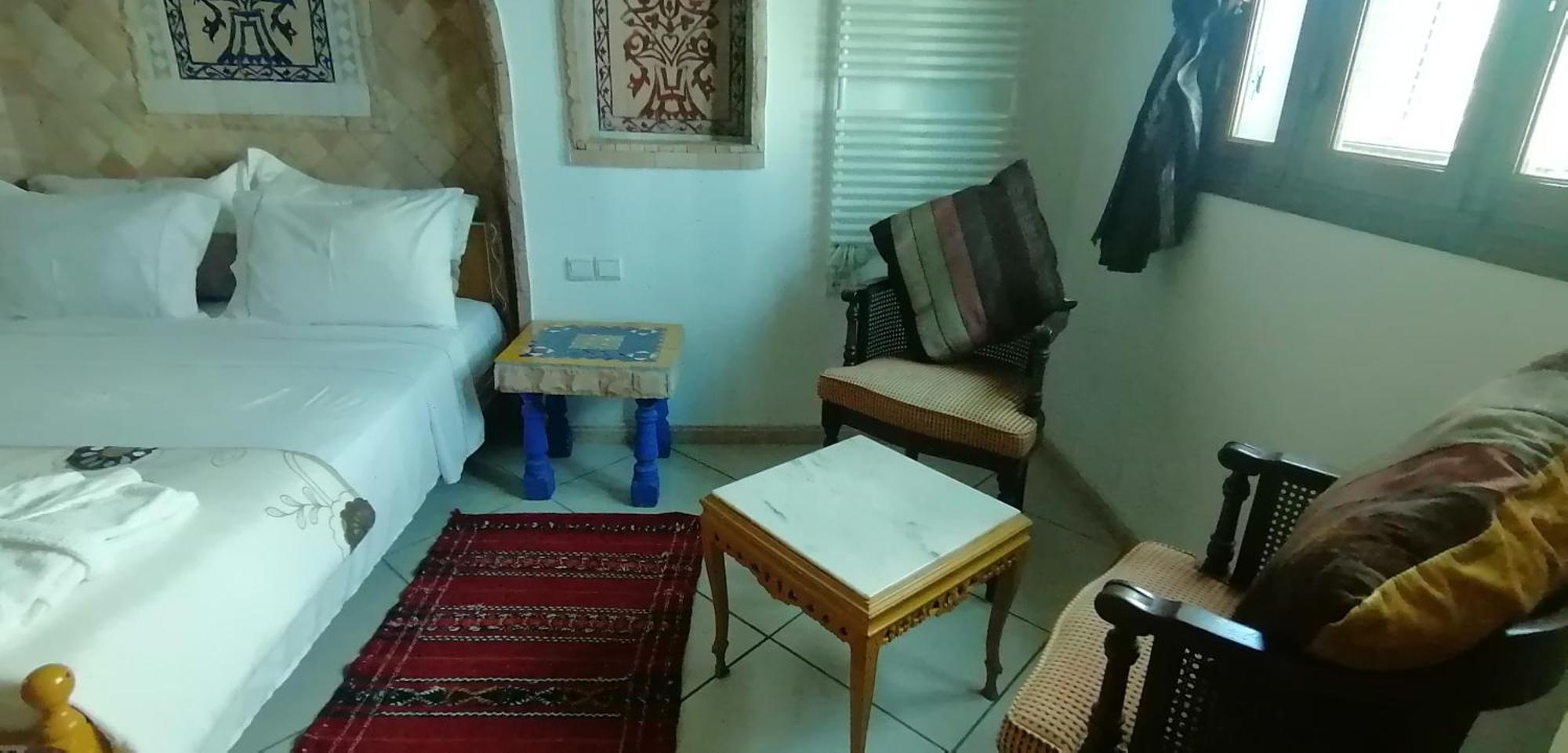 Pasta Plaza Hotel Asilah Room photo