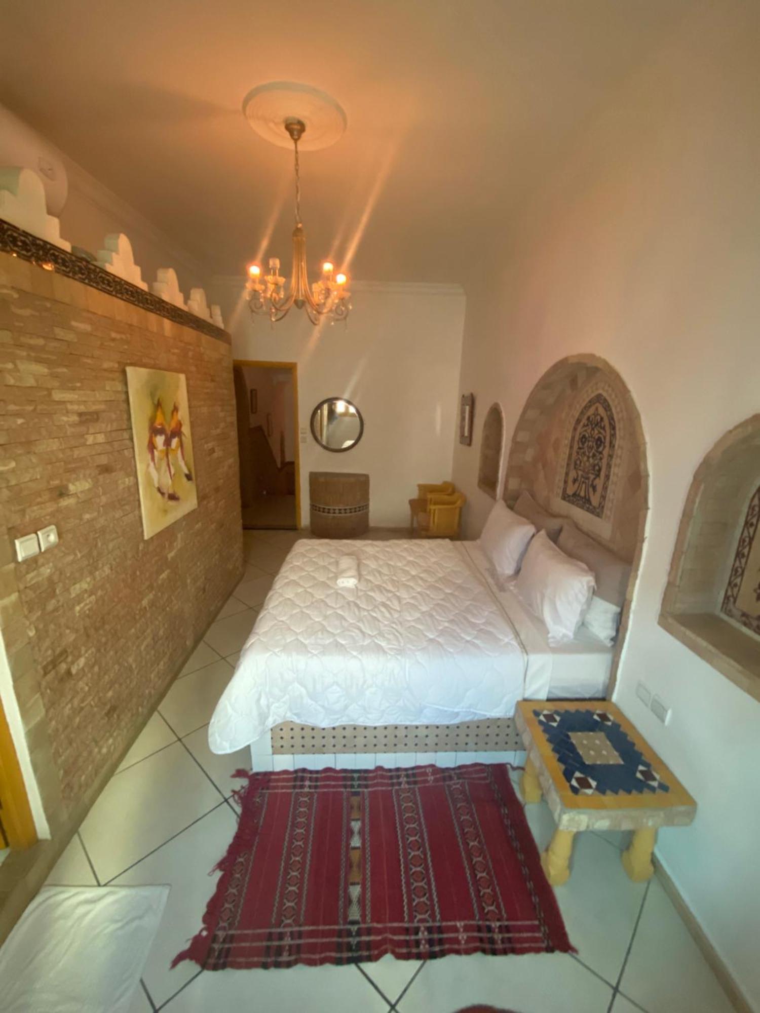 Pasta Plaza Hotel Asilah Exterior photo