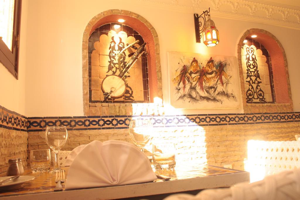 Pasta Plaza Hotel Asilah Exterior photo