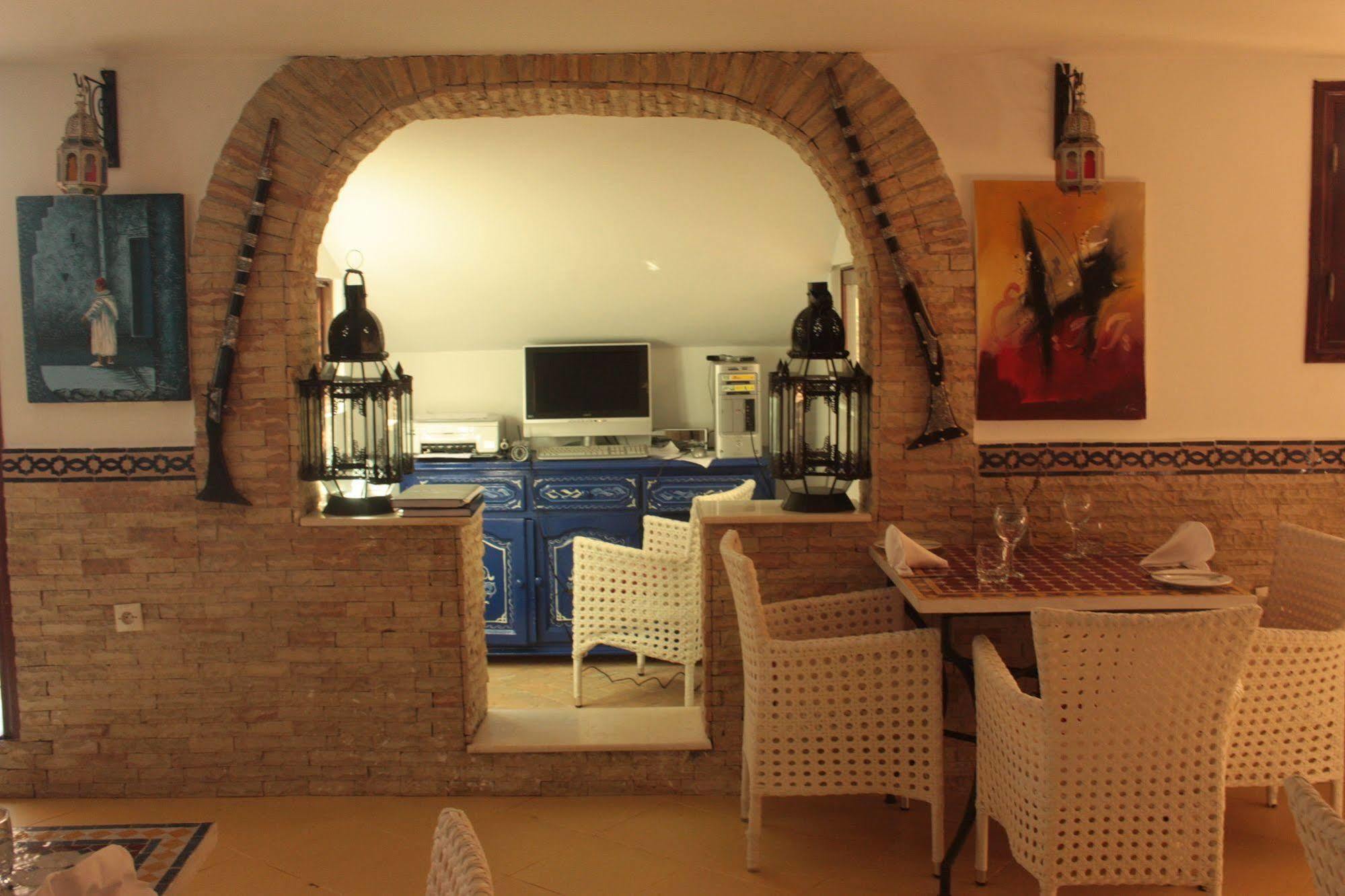 Pasta Plaza Hotel Asilah Exterior photo