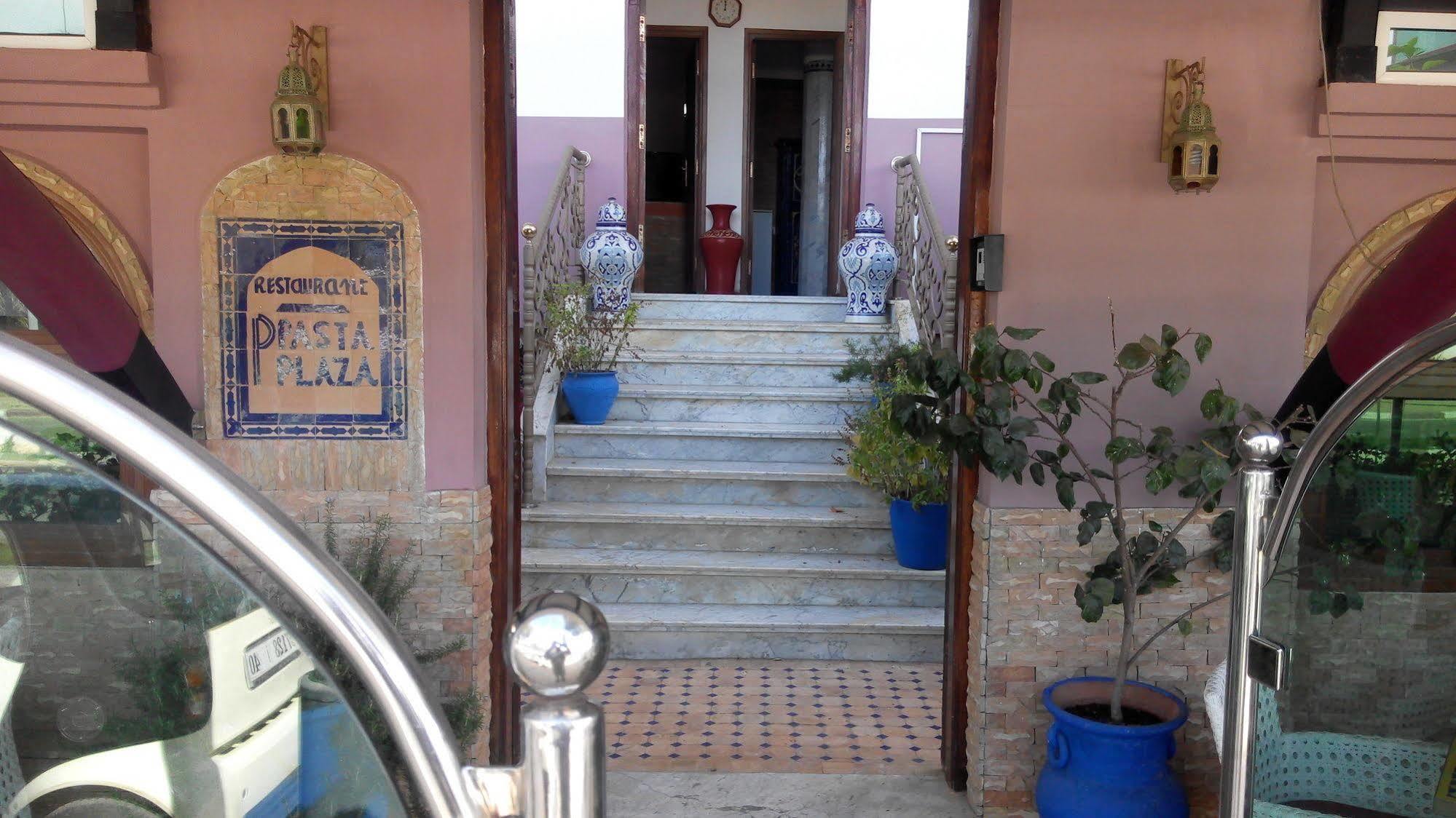 Pasta Plaza Hotel Asilah Exterior photo